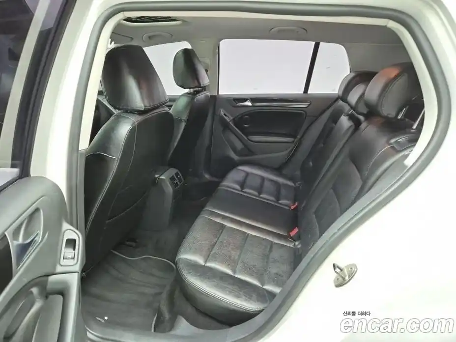 Volkswagen Golf 2010 2.0 гидро в Москве, фото 15