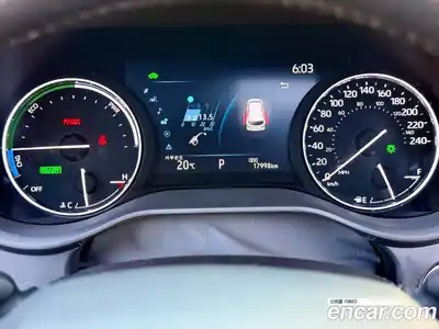 Toyota Sienna 2022 2.5 гидро в Москве № 2204762, миниатюра 9