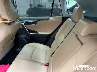 Toyota RAV4 2022 2.5 вариатор в Москве № 2204806, миниатюра 7