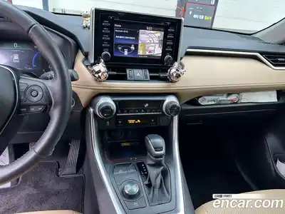 Toyota RAV4 2022 2.5 вариатор в Москве № 2204806, миниатюра 8