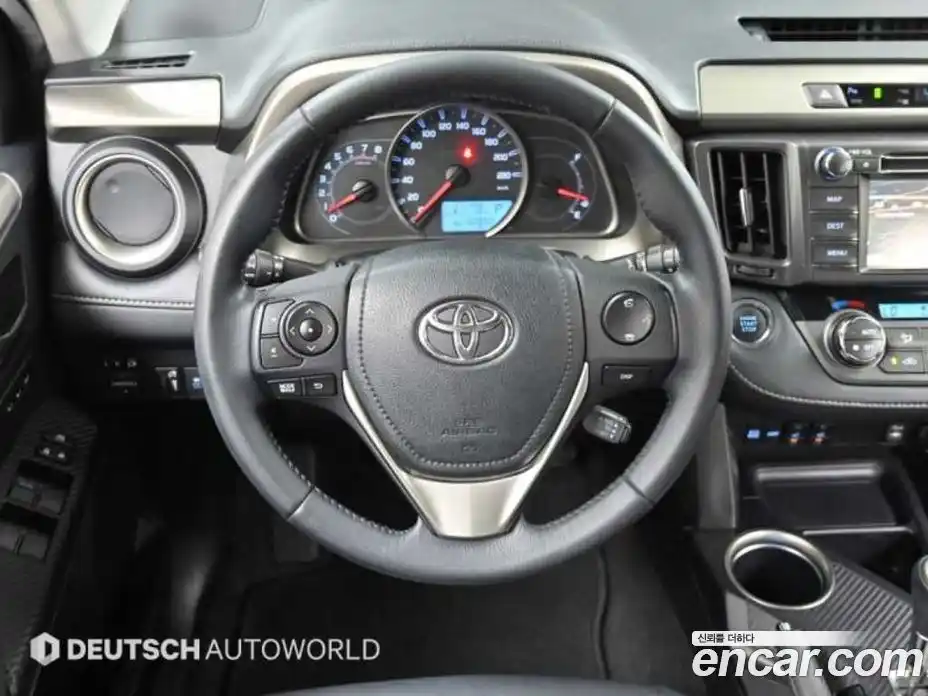 Toyota RAV4 2015 2.5 гидро в Москве № 2204821, фото 13