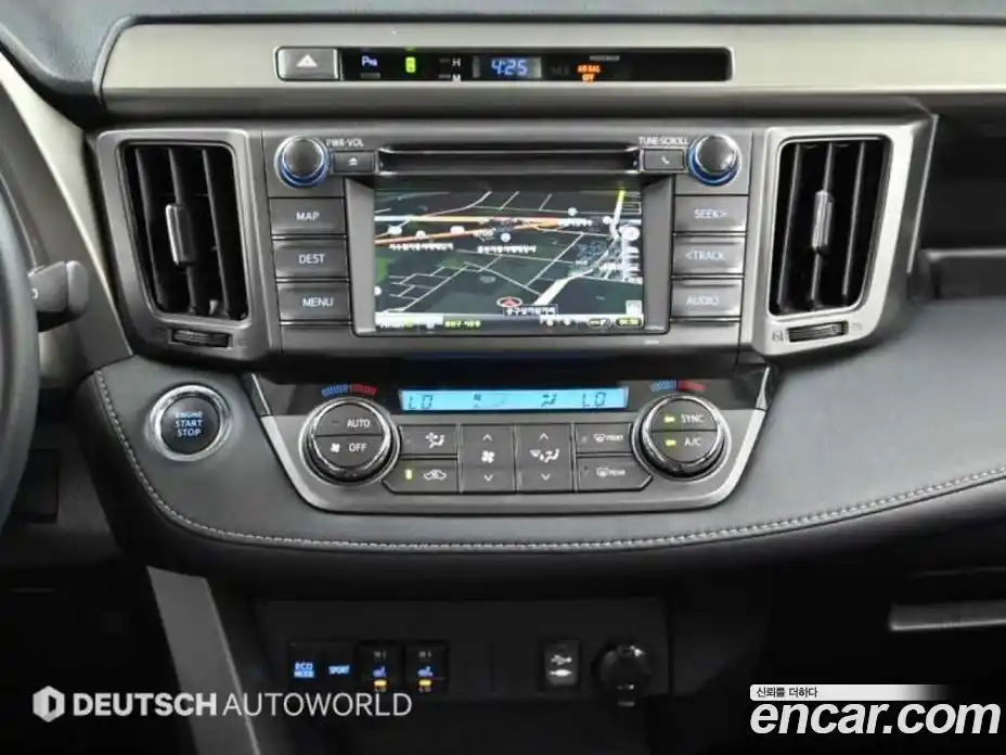 Toyota RAV4 2015 2.5 гидро в Москве № 2204821, фото 14