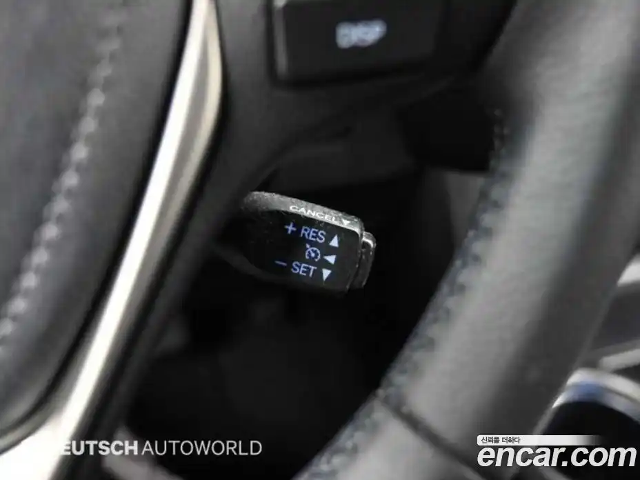 Toyota RAV4 2015 2.5 гидро в Москве № 2204821, фото 16