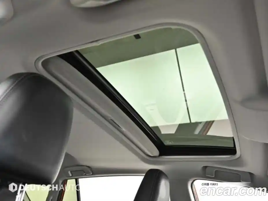 Toyota RAV4 2015 2.5 гидро в Москве № 2204821, фото 18