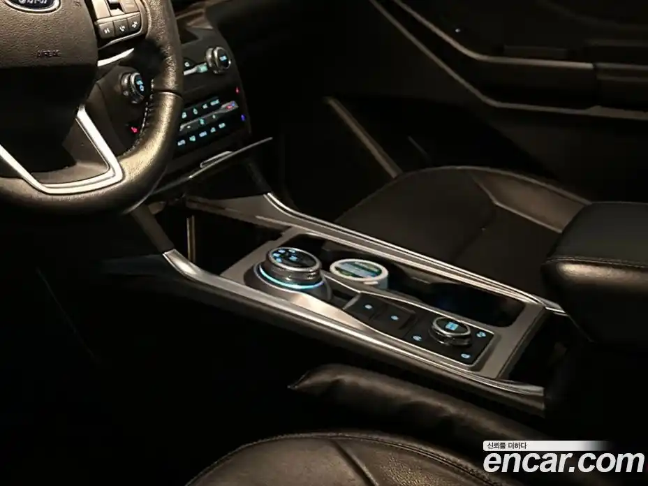 Ford Explorer 2020 2.3 гидро в Москве № 2204946, фото 9