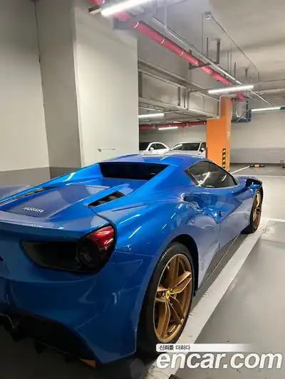 Ferrari 488 2017 3.9 гидро в Москве, миниатюра 3