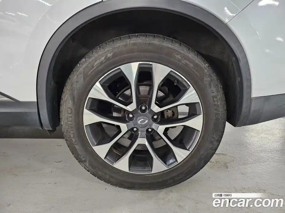 Renault QM6 2018 2.0 гидро в Москве № 2206343, фото 15