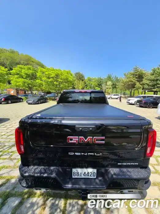 GMC Sierra 2024 6.2 автомат (гидро), фото 4