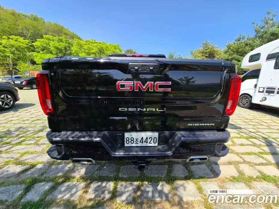 GMC Sierra 2024 6.2 автомат (гидро), фото 7