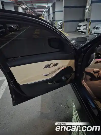BMW 3-Series 2024 2.0 гидро в Москве № 2207911, миниатюра 8