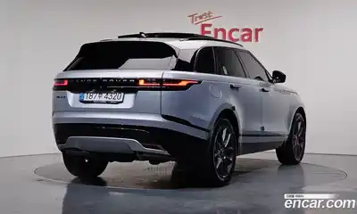 Land Rover Range-Rover Velar