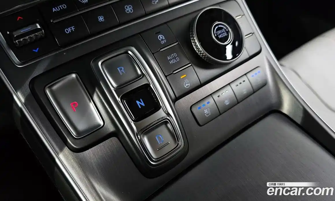 Hyundai Santa Fe 2021 2.5 гидро в Москве № 2330, фото 9