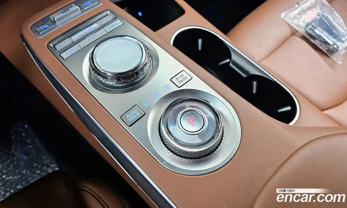 Genesis GV70 2021 2.5 гидро в Москве № 23373, фото 9