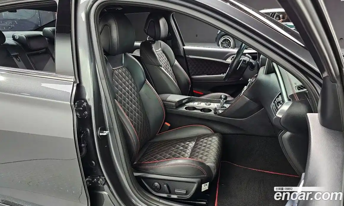 Genesis G70 2018 2.0 гидро в Москве, фото 10