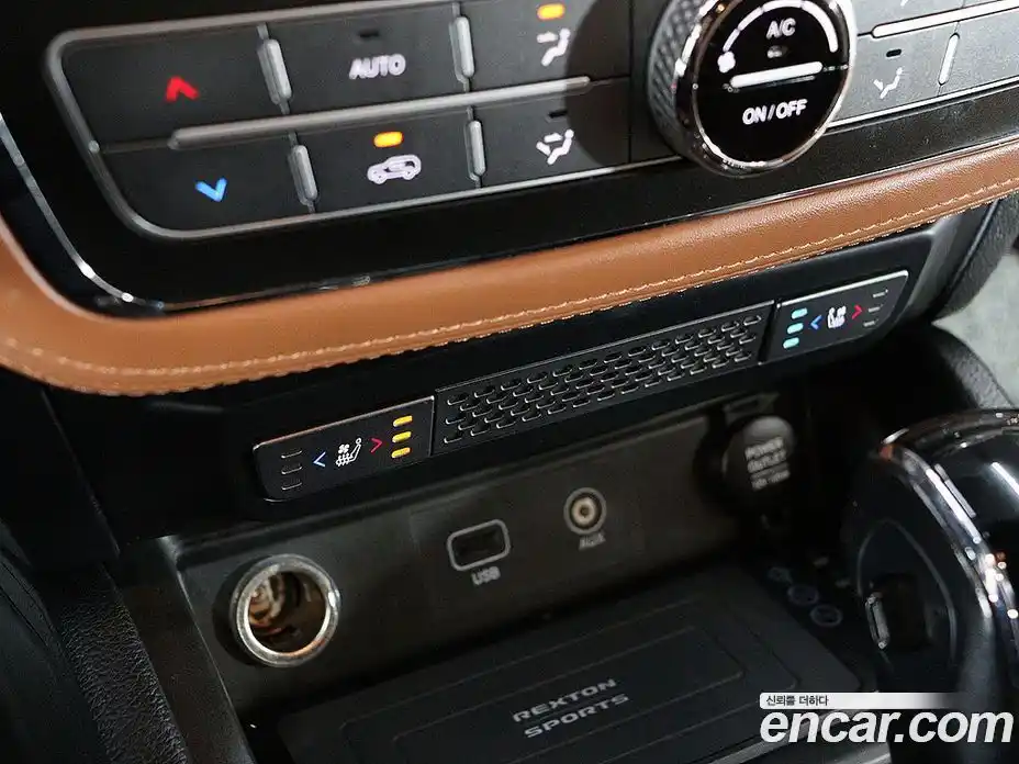SsangYong Rexton 2018 2.2 гидро в Москве № 29302, фото 17