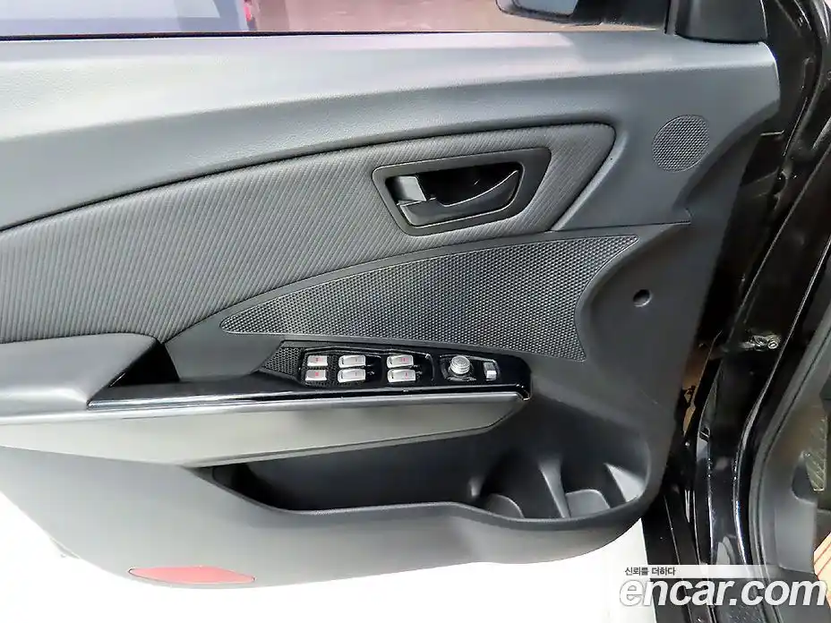 SsangYong TIBOLI 2019 1.6 гидро в Москве, фото 14