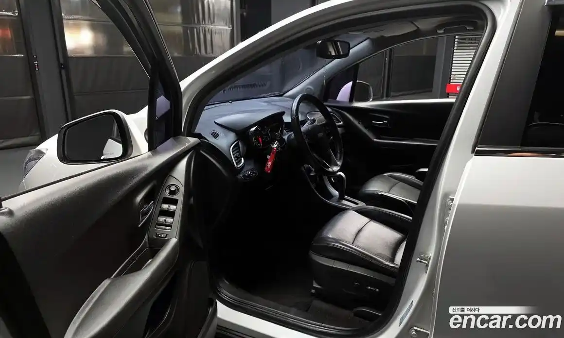 Chevrolet Trax 2017 1.4 гидро в Москве № 36672, фото 10