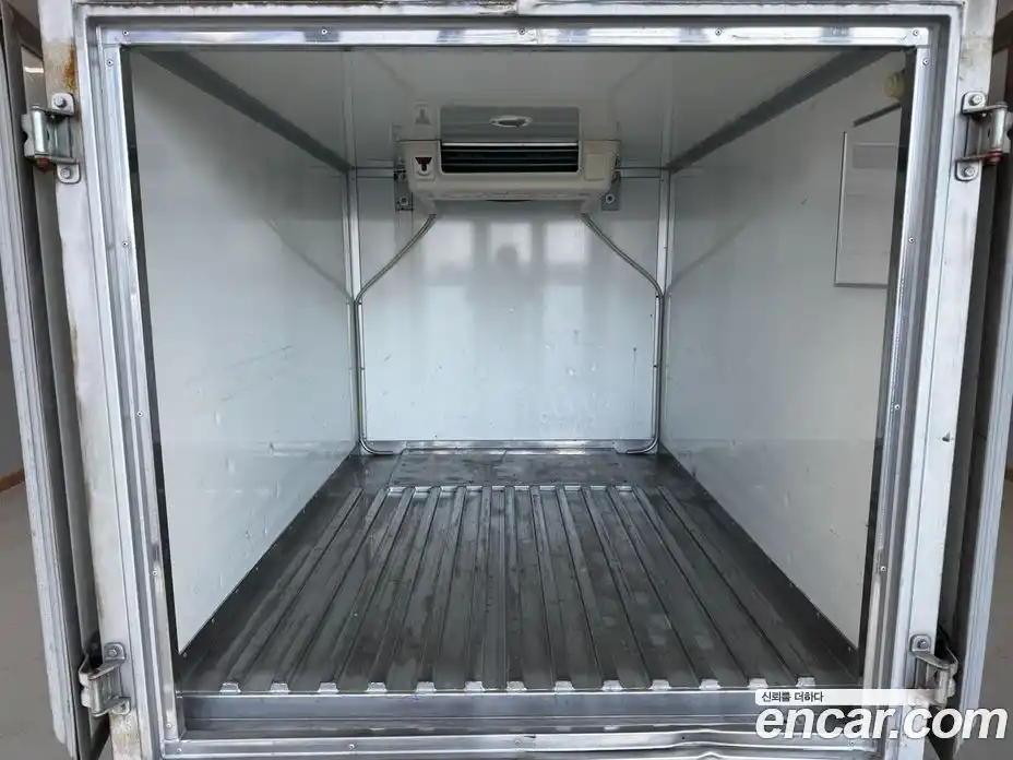 Chevrolet labo 2016 0.8 механика в Москве, фото 19
