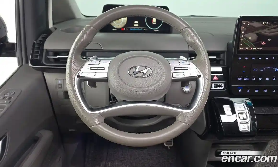Hyundai Staria 2021 2.2 гидро в Москве № 459075, фото 13