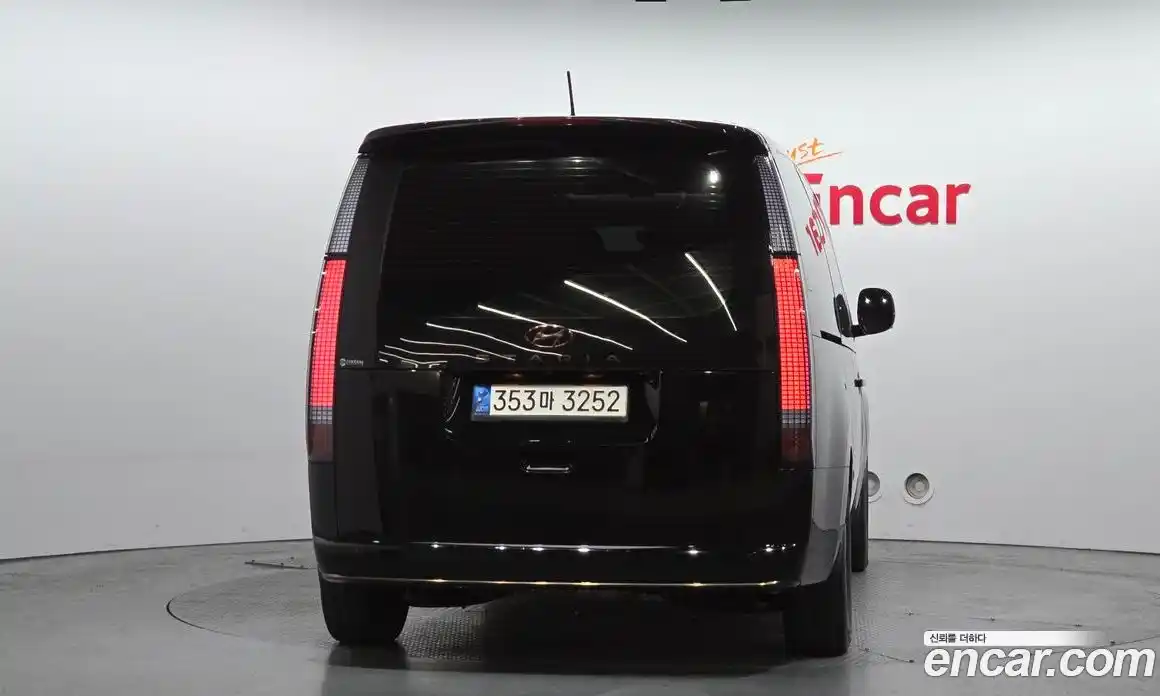 Hyundai Staria 2021 2.2 гидро в Москве № 459075, фото 4