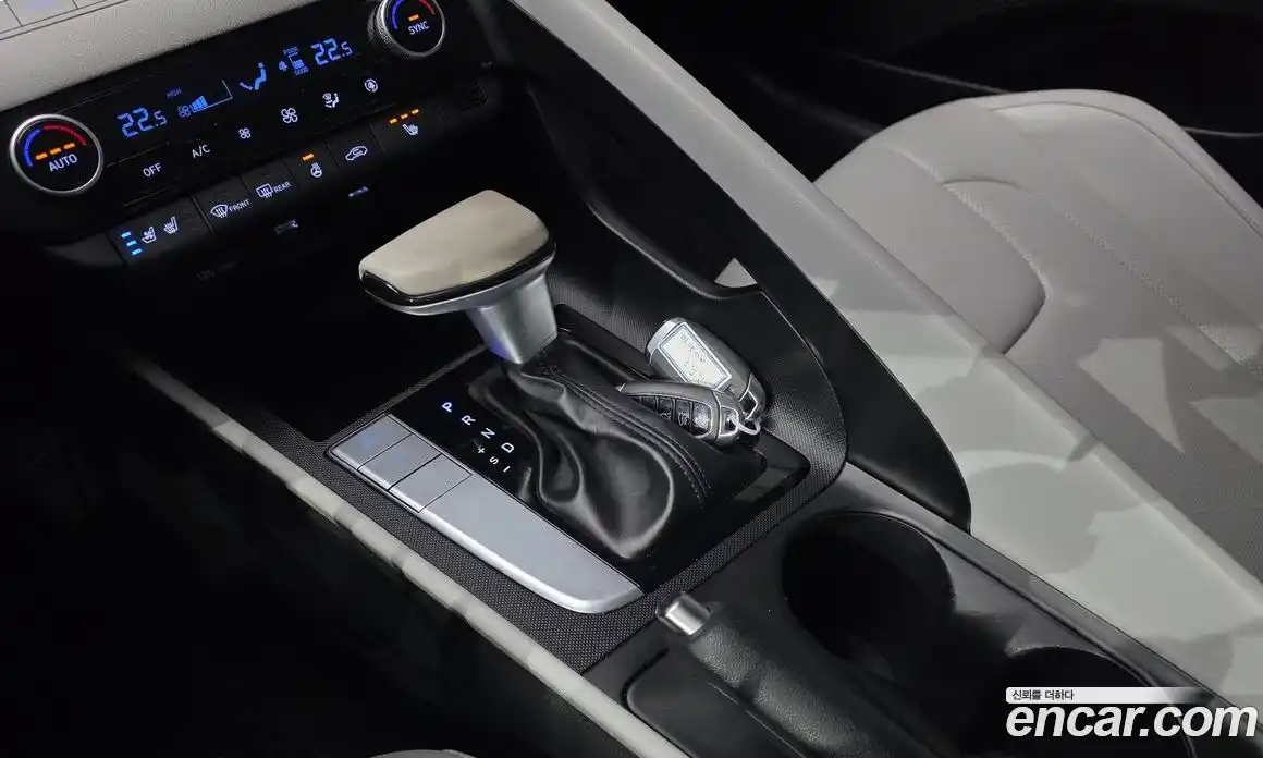 Hyundai Avante 2020 1.6 гидро в Москве № 49331, фото 9