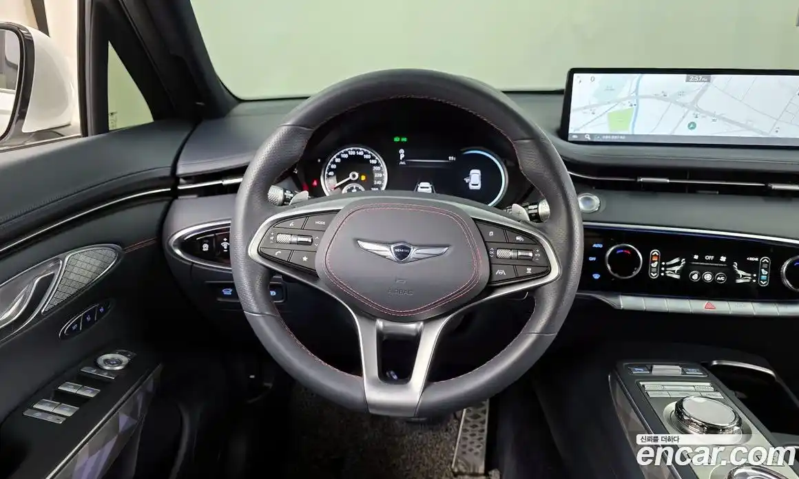 Genesis GV70 2023 2.5 гидро в Москве № 524499, фото 13