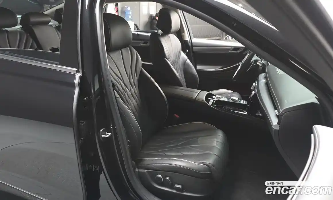 Genesis G80 2023 2.5 гидро, фото 11