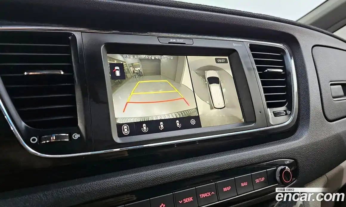 Kia Canival 2020 2.2 гидро в Москве № 614035, фото 15