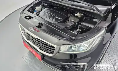 Kia Canival 2020 2.2 гидро в Москве № 614035, миниатюра 6