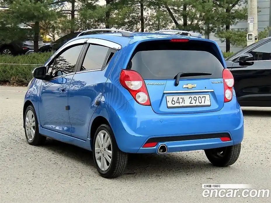 Chevrolet Spark 2013 1.0 гидро в Москве, фото 3