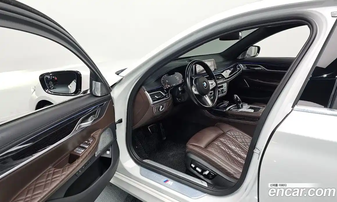 BMW 7-Series 2022 3.0 гидро в Москве, фото 11