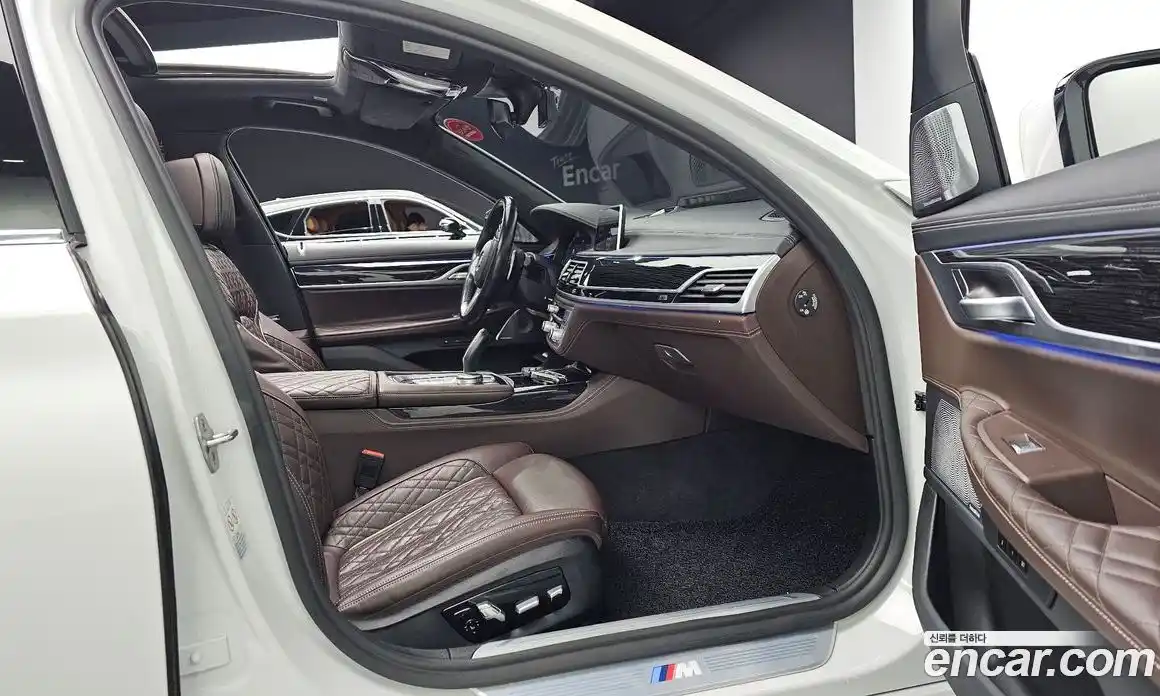 BMW 7-Series 2022 3.0 гидро в Москве, фото 10