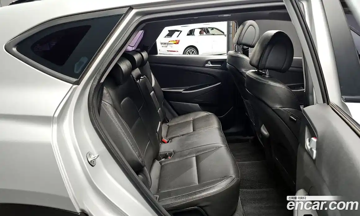 Hyundai Tucson 2015 1.7 гидро в Москве № 815358, фото 11