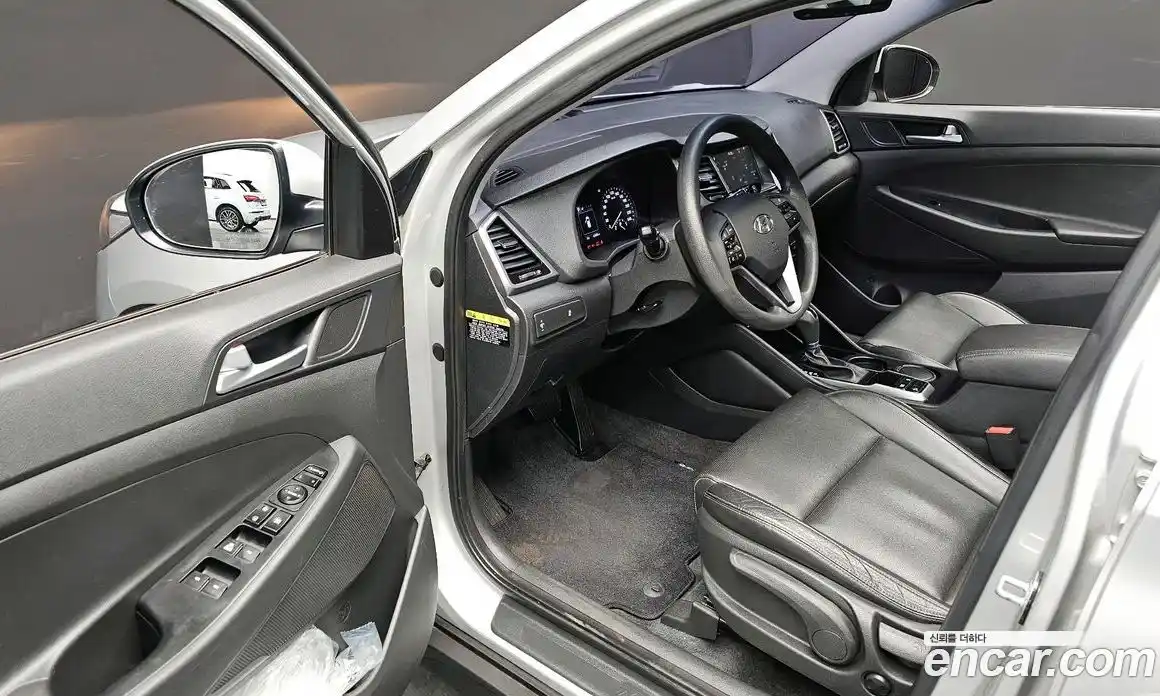 Hyundai Tucson 2015 1.7 гидро в Москве № 815358, фото 12