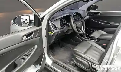 Hyundai Tucson 2015 1.7 гидро в Москве № 815358, миниатюра 12