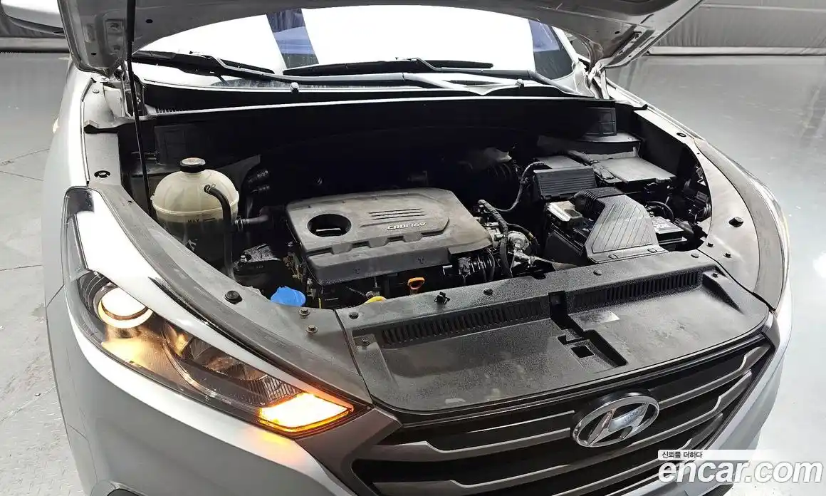 Hyundai Tucson 2015 1.7 гидро в Москве № 815358, фото 6