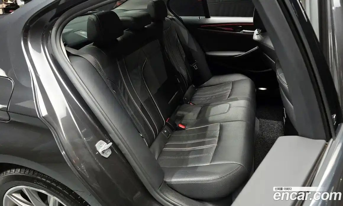 BMW 5-Series 2018 2.0 гидро в Москве, фото 12
