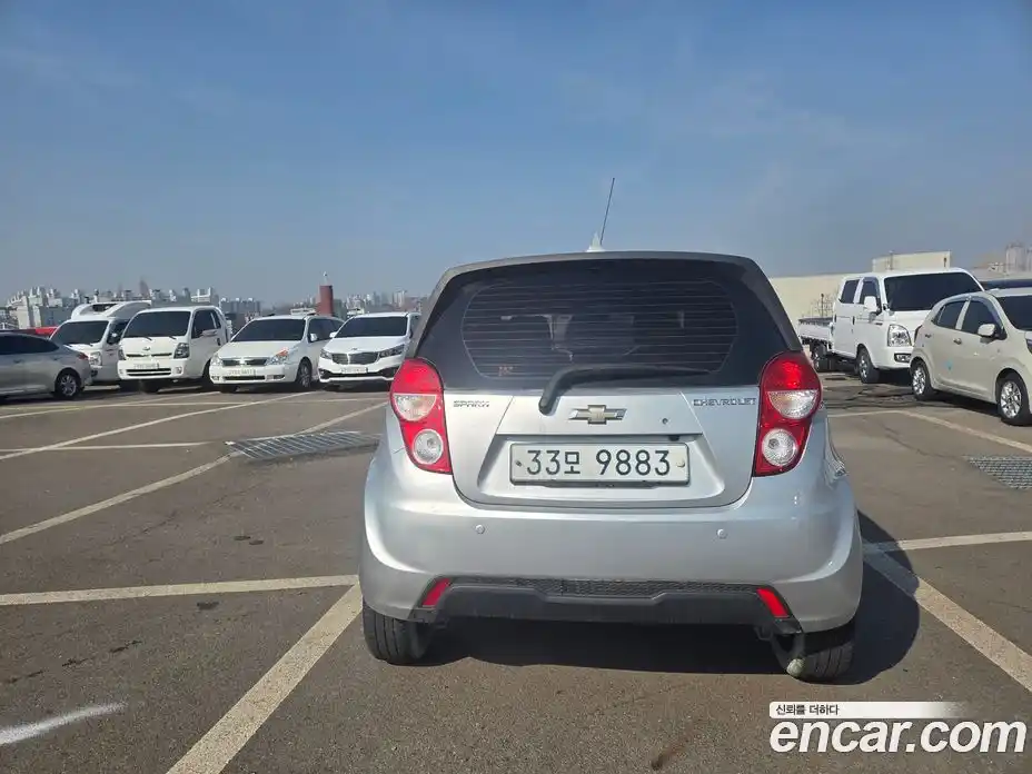 Chevrolet Spark 2013 1.0 гидро в Москве, фото 5