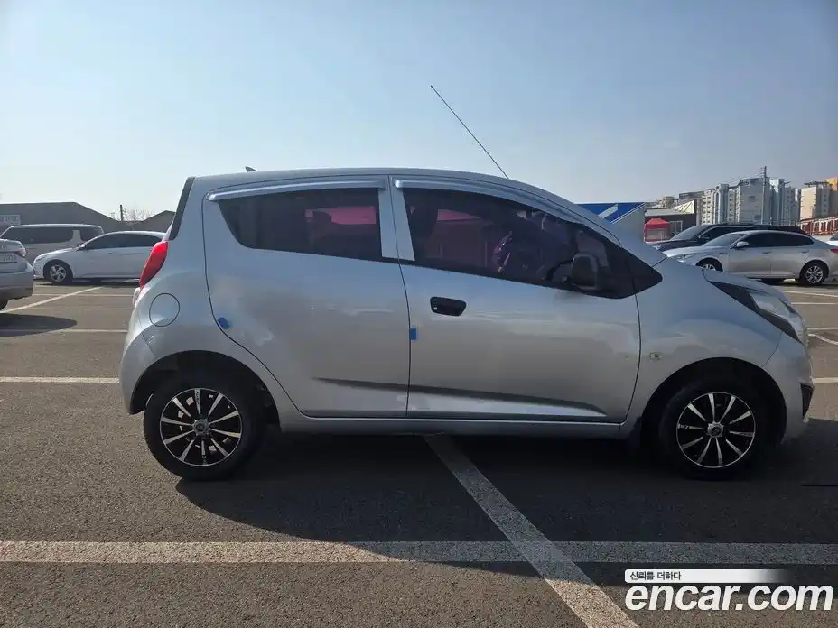 Chevrolet Spark 2013 1.0 гидро в Москве, фото 7