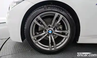 BMW 3-Series 2017 2.0 гидро в Москве № 858840, миниатюра 4