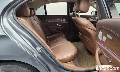 Mercedes-Benz E-Class 2018 2.0 гидро в Москве, миниатюра 12
