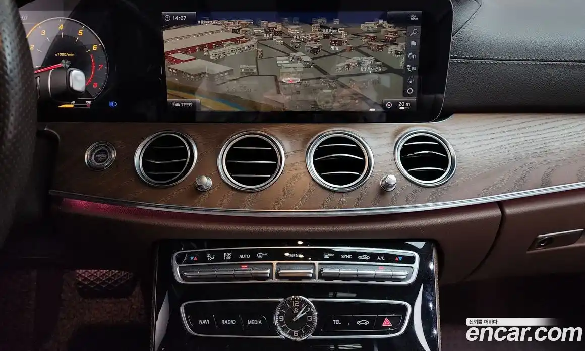 Mercedes-Benz E-Class 2018 2.0 гидро в Москве, фото 14