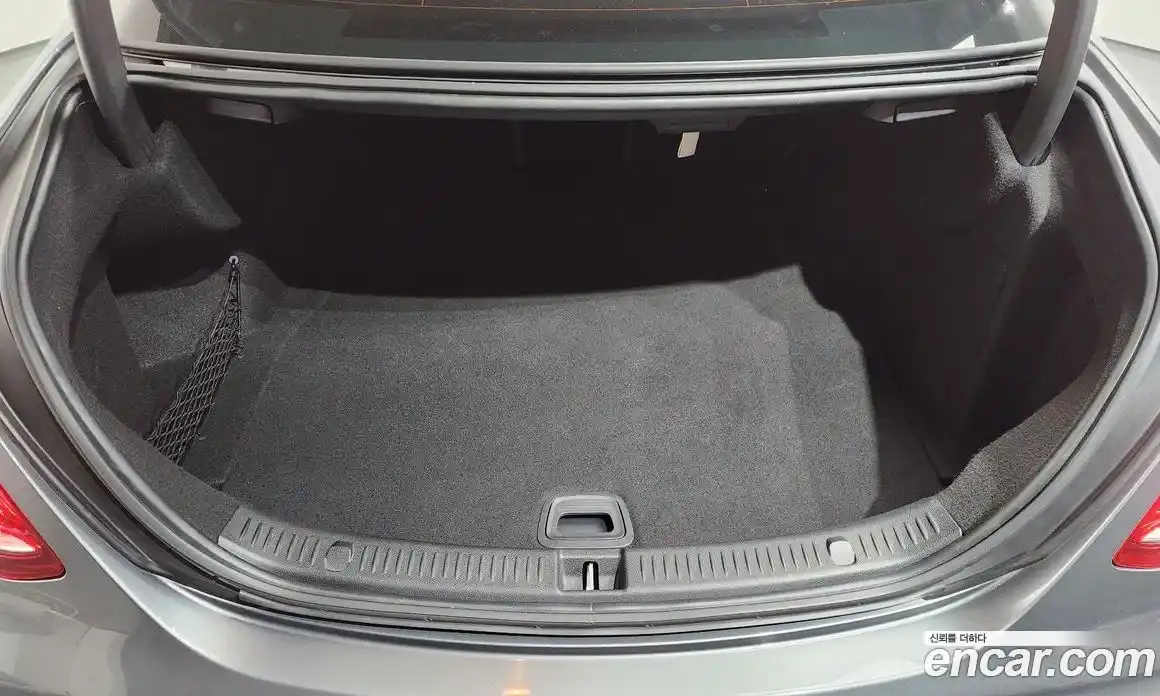 Mercedes-Benz E-Class 2018 2.0 гидро в Москве, фото 20