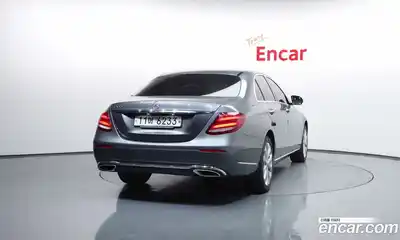 Mercedes-Benz E-Class 2018 2.0 гидро в Москве, миниатюра 4