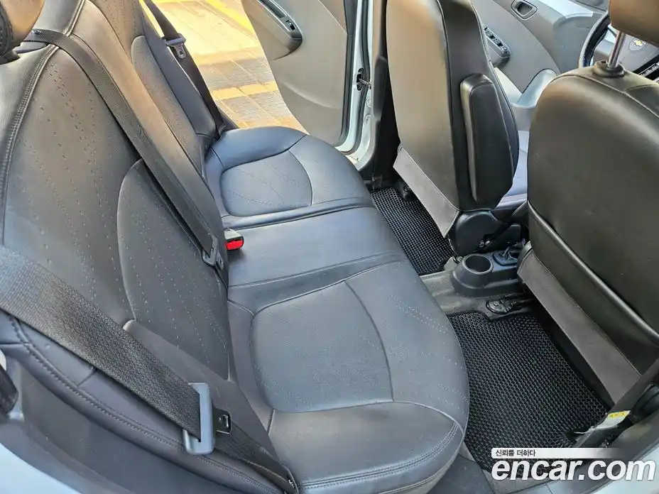 Chevrolet Spark 2014 1.0 гидро в Москве № 936875, фото 14
