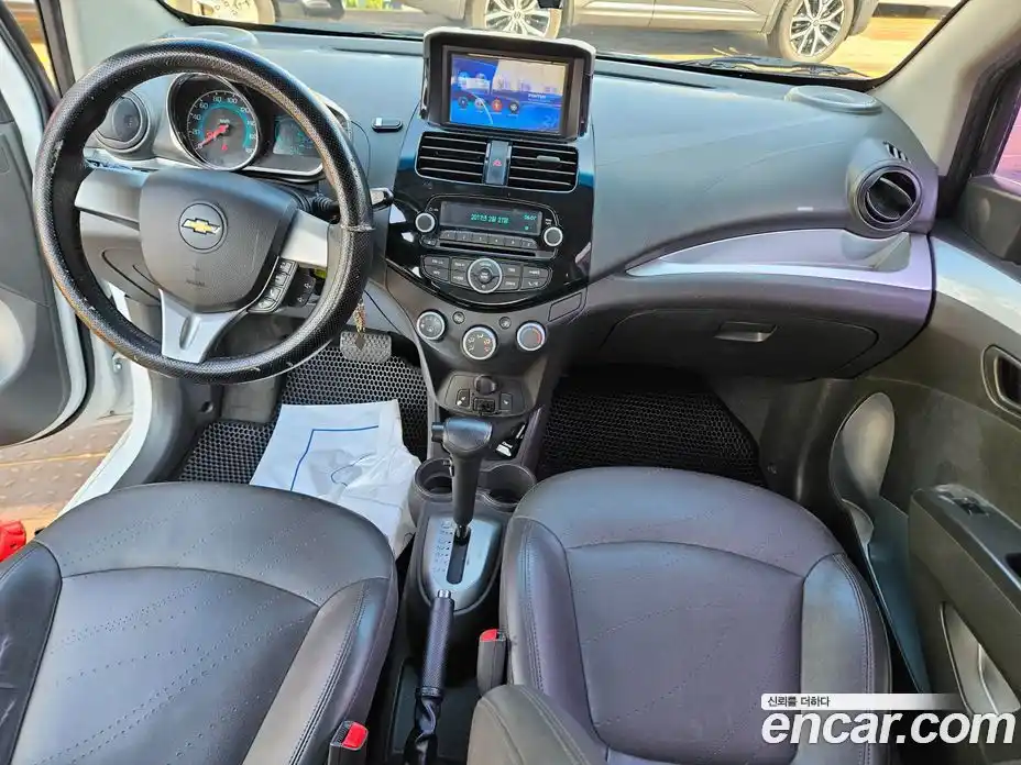Chevrolet Spark 2014 1.0 гидро в Москве № 936875, фото 10