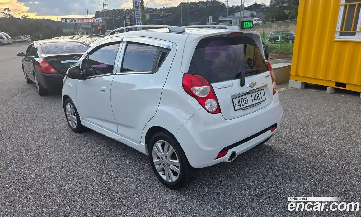 Chevrolet Spark 2014 1.0 гидро в Москве № 95327, фото 4