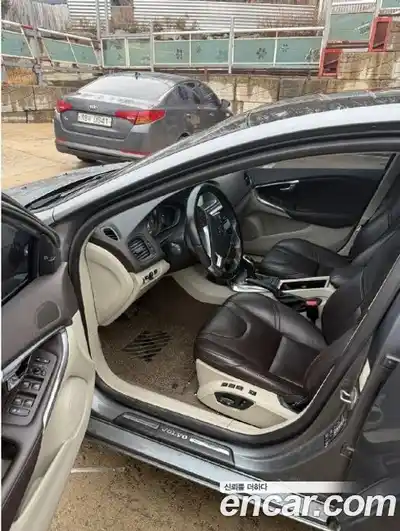 Volvo V40 2015 1.6 гидро в Москве, миниатюра 2
