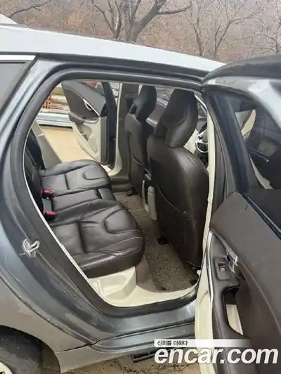 Volvo V40 2015 1.6 гидро в Москве, миниатюра 4