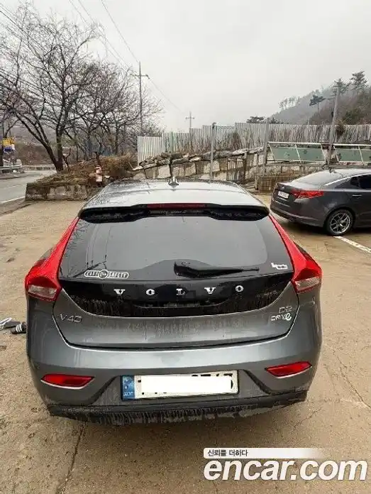 Volvo V40 2015 1.6 гидро в Москве, фото 5